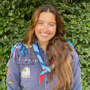 Fidele Cavia (Senior Moderator)