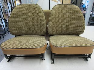 Trabant stoelbekleding geheel stof geel