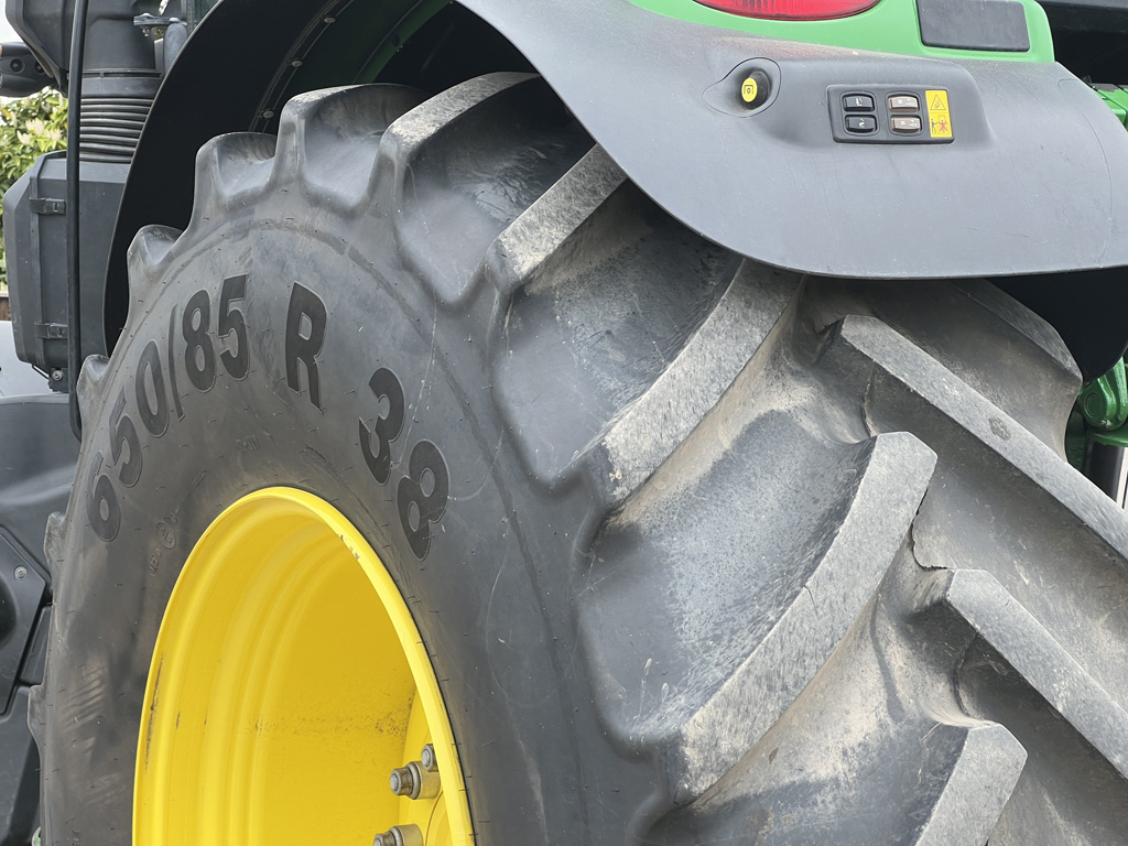 JD 6250R D (7)