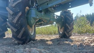 Minitraktor-kompakttraktor-ym1510-4-2024