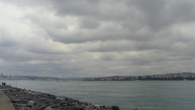 Looking up the Golden Horn.