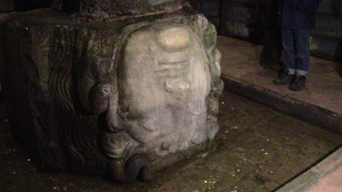 Basilica cistern - Medusa plinth