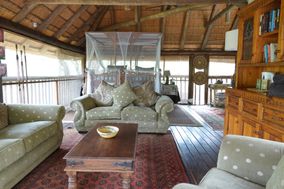bedroom/loung upstairs