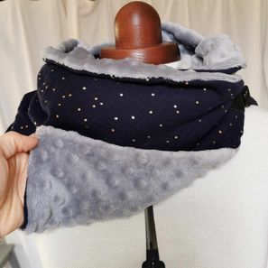 Echarpe foulard 30€