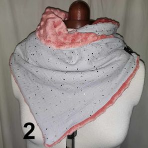 Echarpe foulard 30€