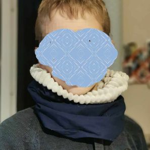Snood enfant 18€