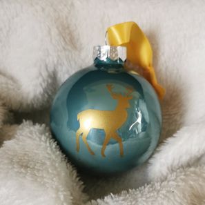 Boule en verre décorée 3.5€