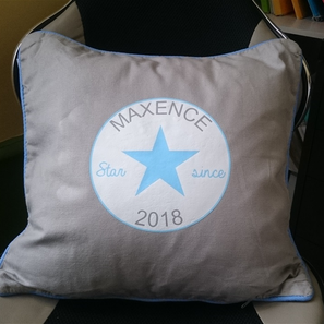 Coussin "star since"  30€