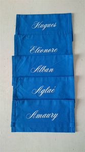 Pochettes serviettes 8€ la pochette