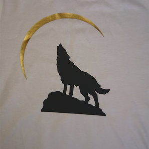"loup hurlant"