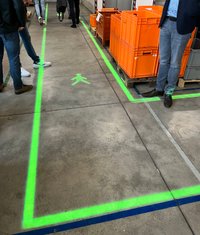 Lysmarkering for sikke gangvei for ansatte, HMS, HVO, EHS, HSEQ HSSE, KHMS lysmarkering for sikker arbeidsplass! Lysmarkering for sikke gangvei for ansatte, HMS, HVO, EHS, HSEQ HSSE, KHMS lysmarkering for sikker arbeidsplass!