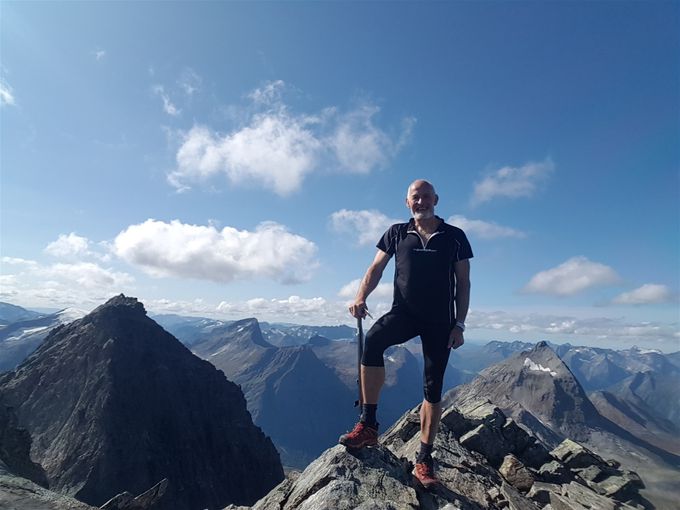 På toppen
