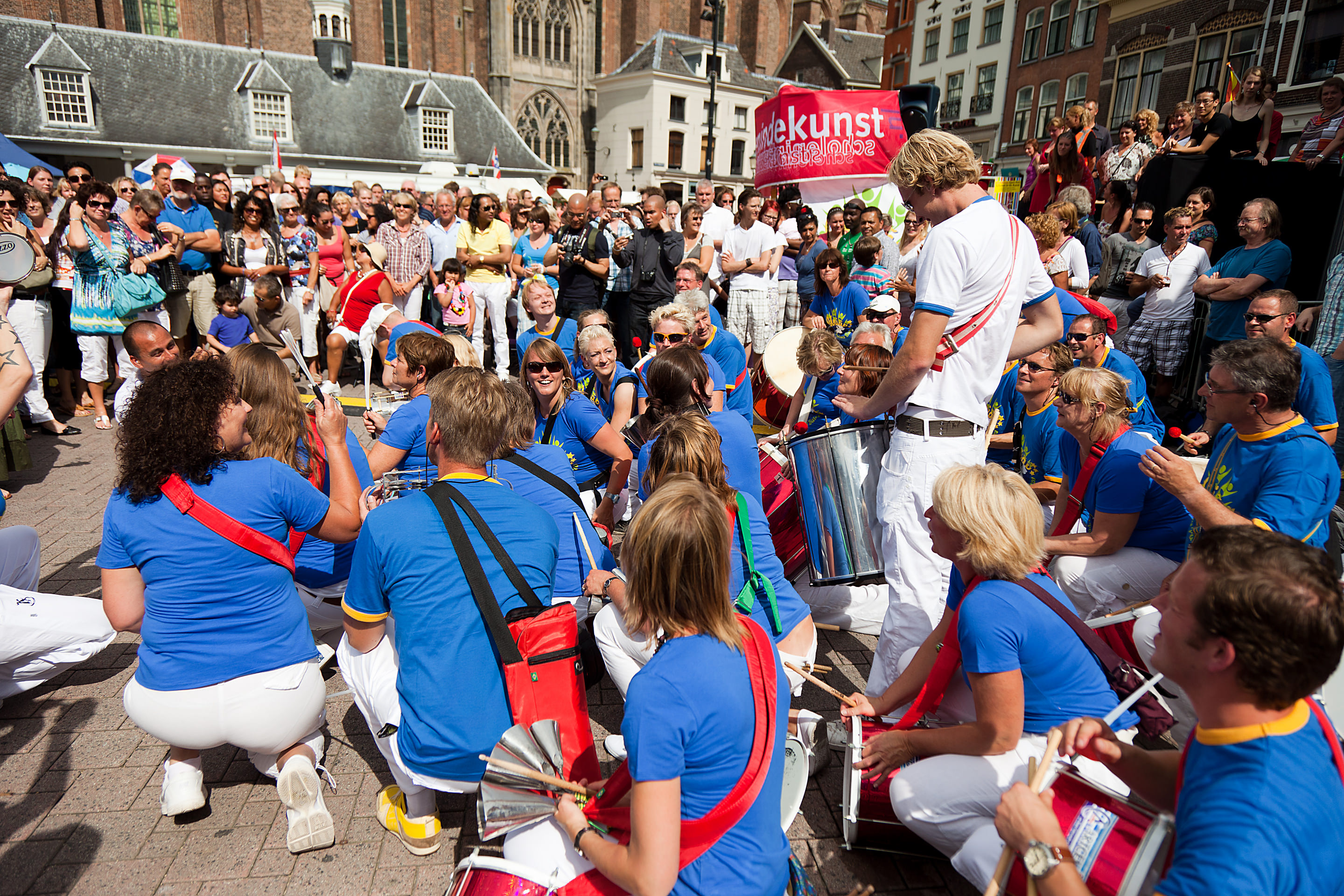 DL2011_SV_5932