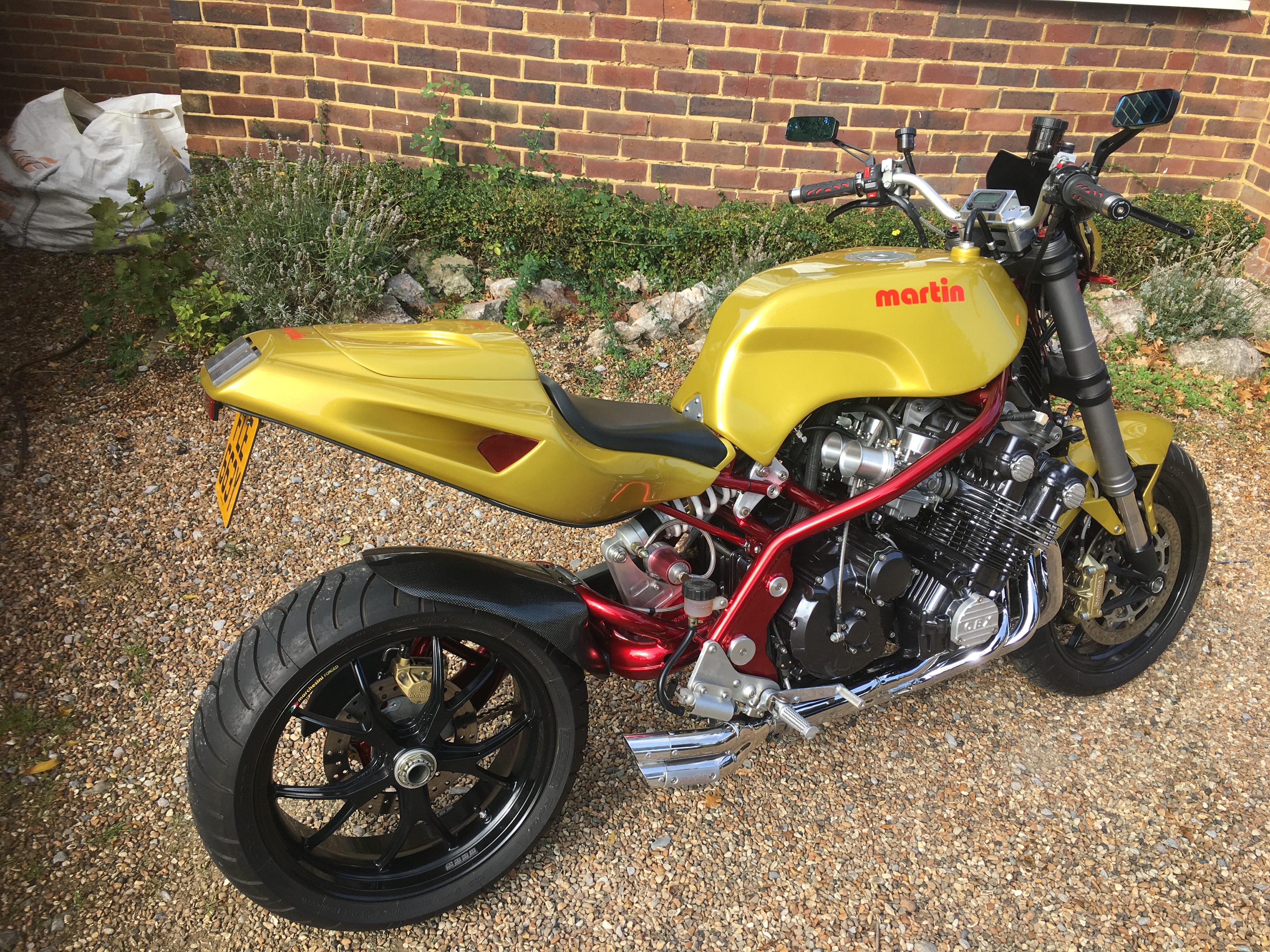 Moto martin cbx 1000 top