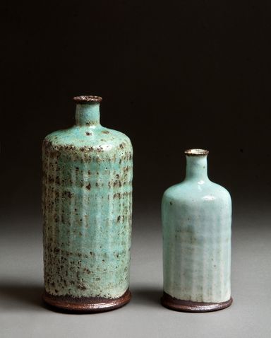 #2.26 Flasker; H: 19,5 cm; H 15 cm