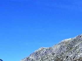 Grimsel; uppdämd sjö för elproduktion