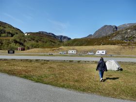 Nödvändigt uppehåll......