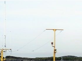 Gjesvaer gammal fiskeby med ca 100 inv. Turism med båtturer till fågelöar