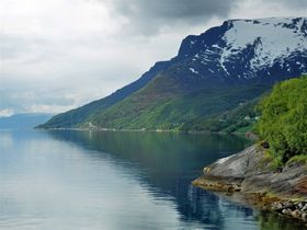 På väg mot Sörrollnes färjeleie (fvb Harstad)