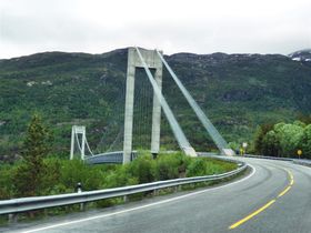 Skjombrua