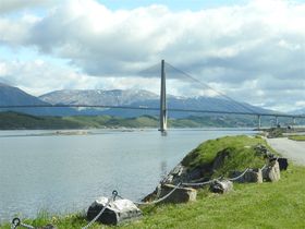 Helgelandsbron utanför Sandnessjöen