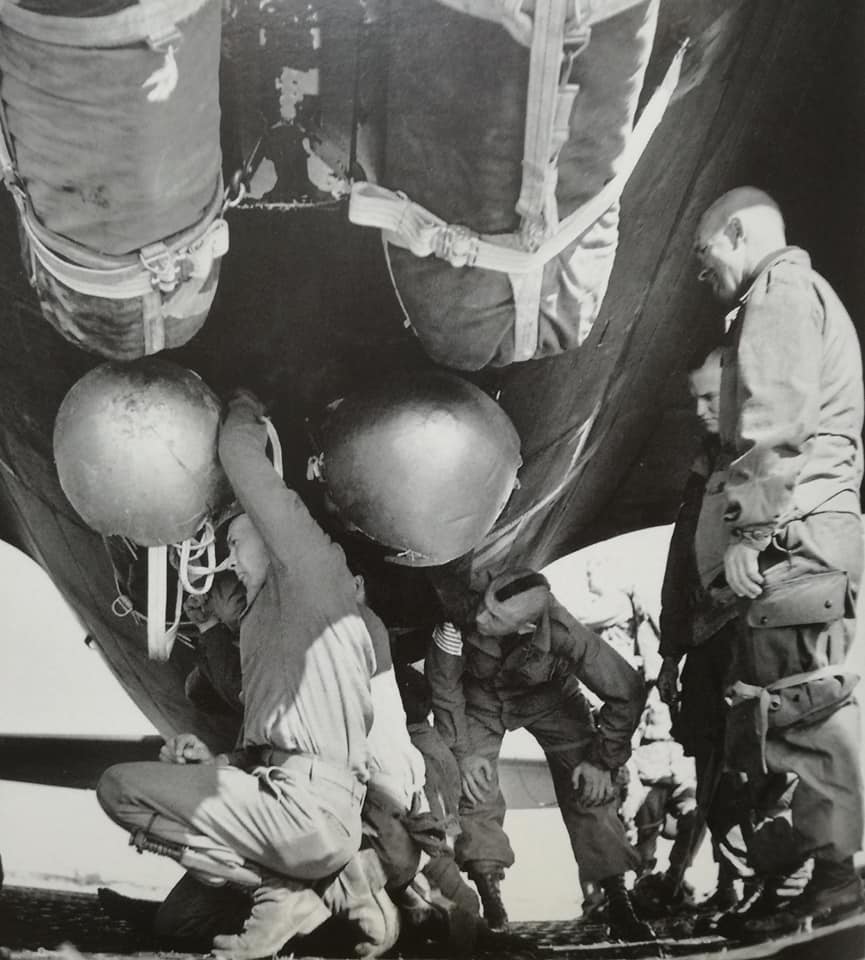 90267096_10219567491649638_7219536430517714944_n