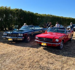 Oldsmobile VS Ford Mustang