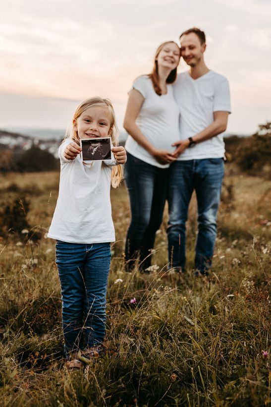 Familinfotografgießen- Babybauchshootingwetzlar-schwangerschaftsbilder