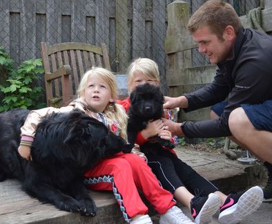 6 weken, nog lekker bij haar mama in Dongen