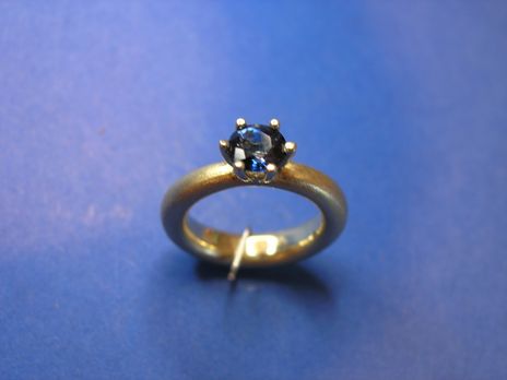 Blå Safir i ring