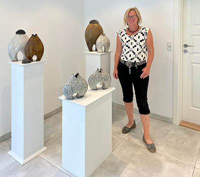 Raku-kunst ved Anne Vejtorp på Stevns