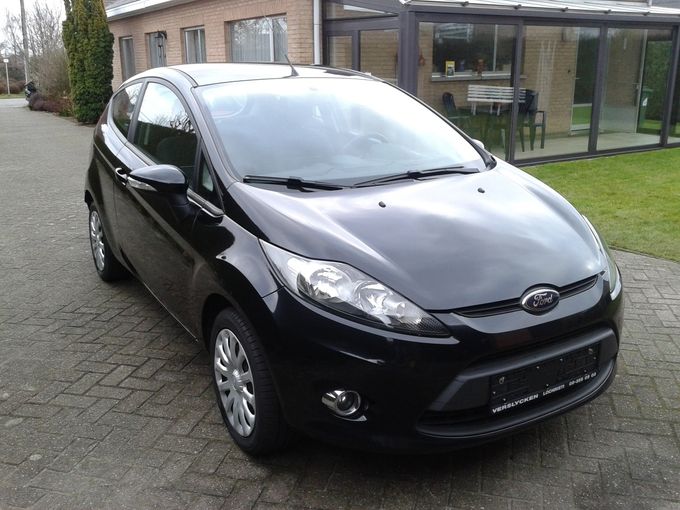 Ford fiesta 1400 Diesel BJ 2012 met airco  VERKOCHT