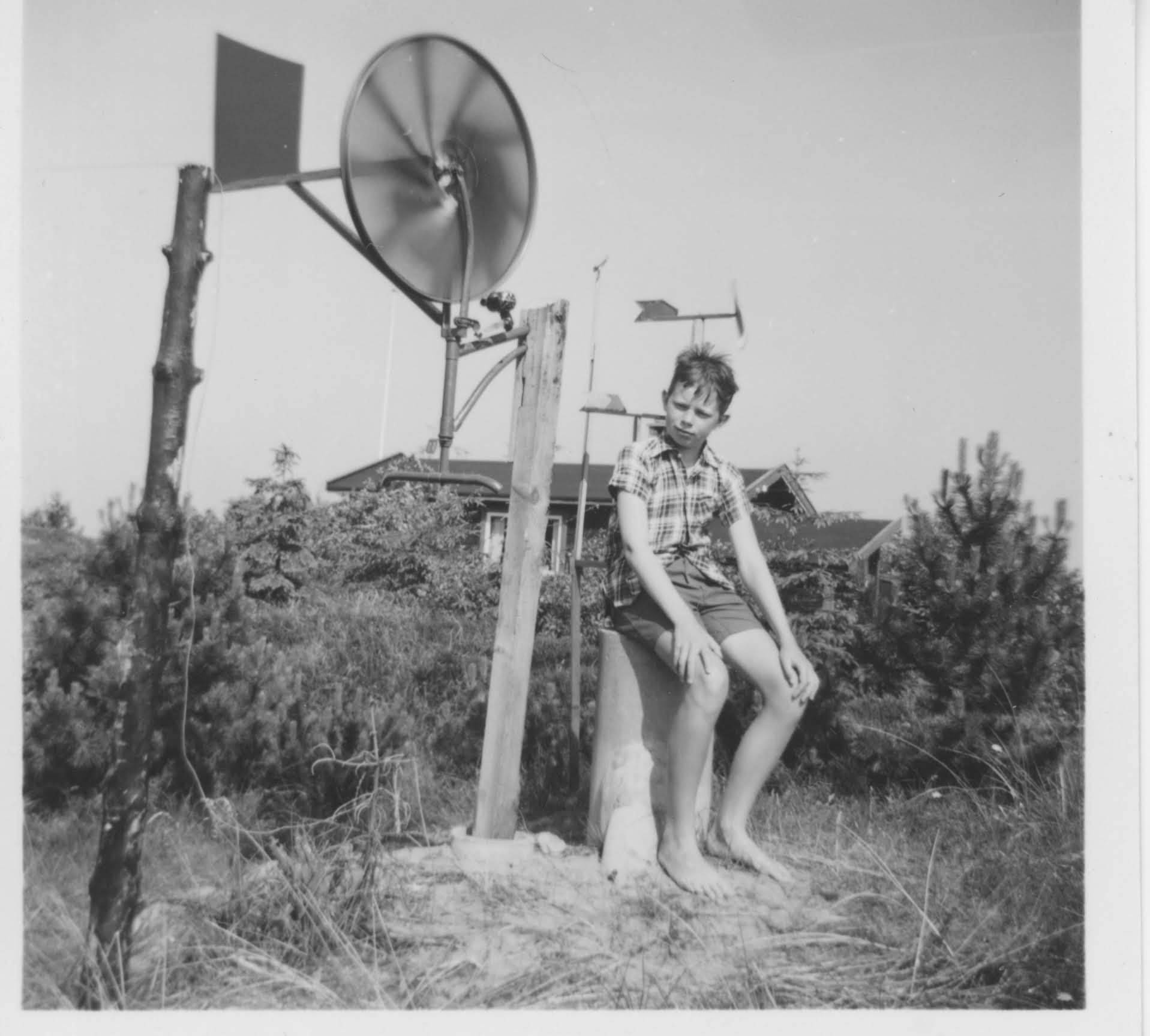 1950erne Vibo Østvej 24- Før der var store træer, var den lille høj et