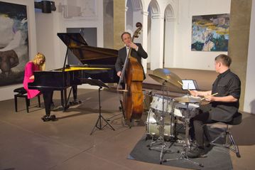 VIP Trio CD-Release-Konzert Spitaele Wuerzburg(2)_Wilfried Weis.jpg