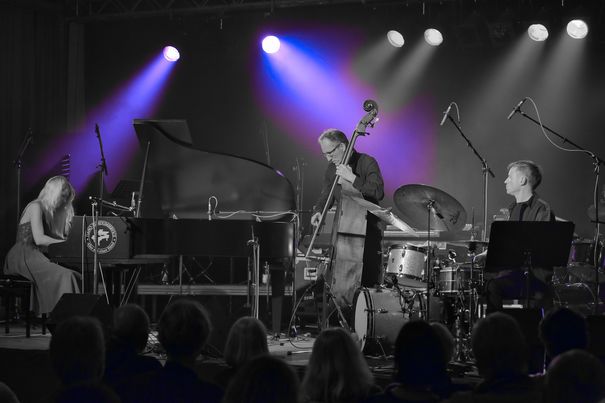 Victoria Pohl Trio_Alle_2_sw_Wilfried Weis