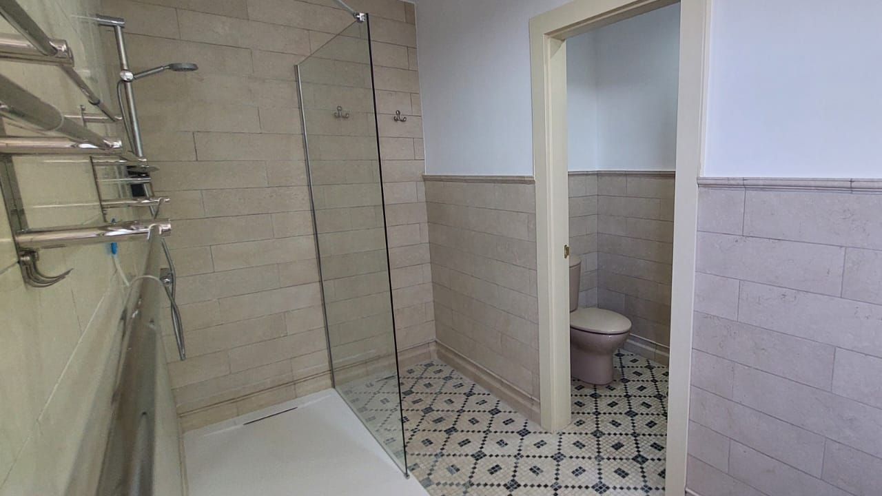 Badkamer beide Familiekamers