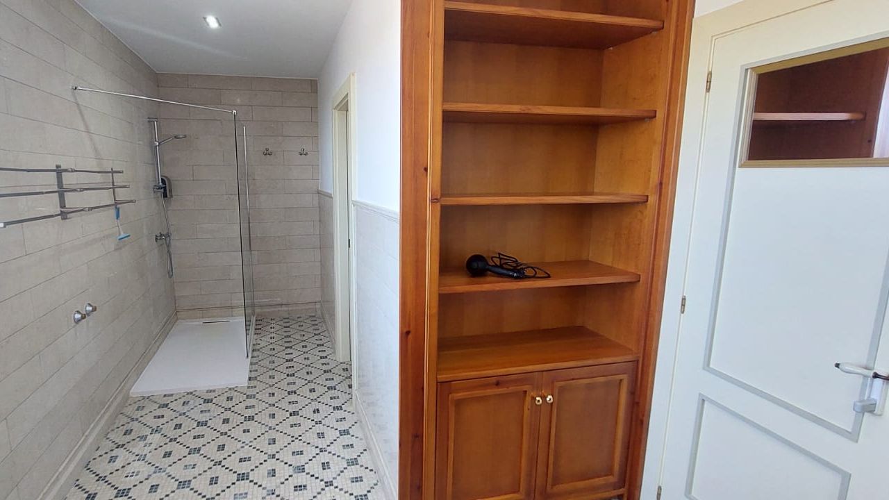 Badkamer beide Familiekamers
