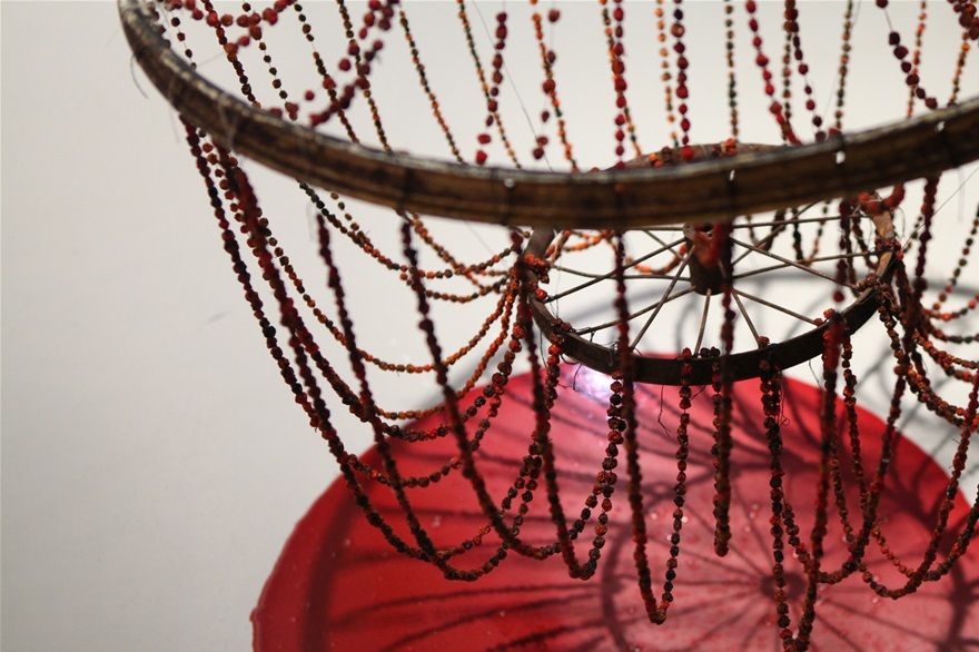 Kruunu, Crown / 2017 / Rowanberry, thread, metal, ink made of rowanberry / Exhibition laboratory