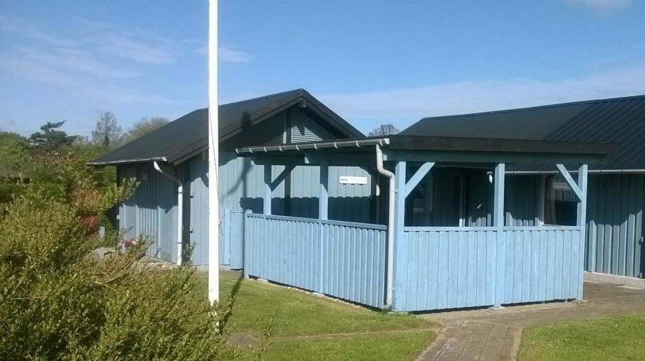 Klubhus med plads til ca 60 personer.