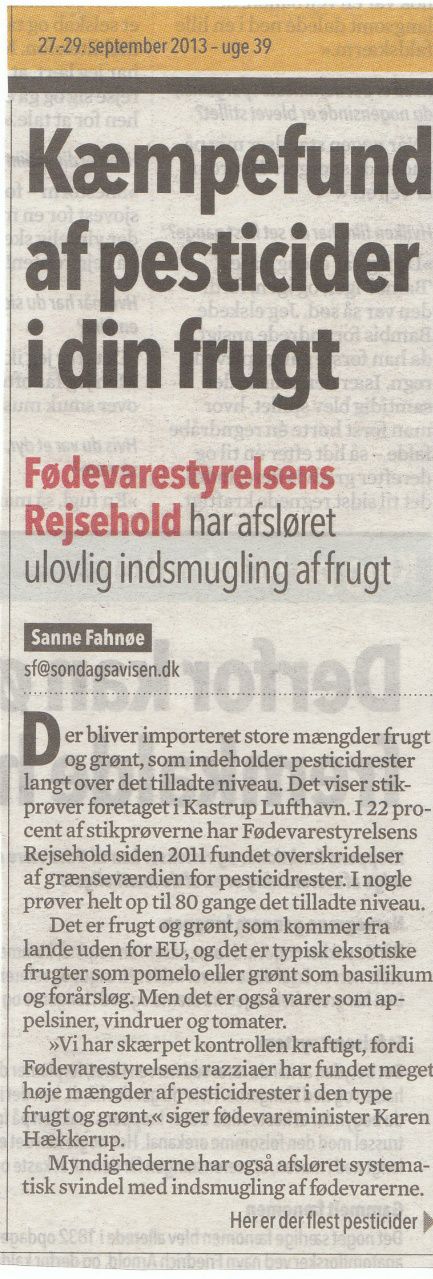 Tryk på venstre side af museknappen og der kommer en lup frem, tryk igen og du kan læse teksten!!....