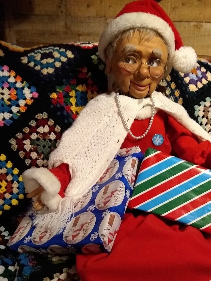 Mrs. Claus is ready for your Christmas Party!
