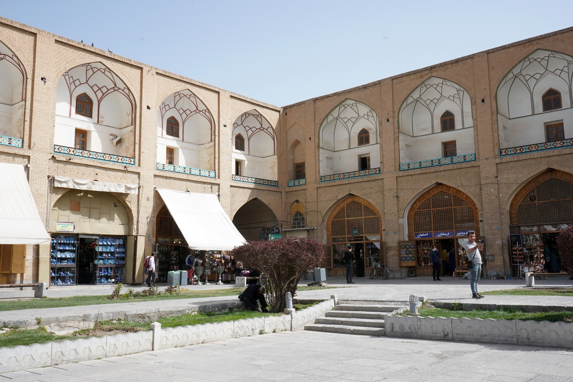ShahSquare012