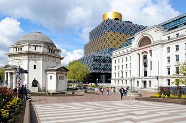 Ref 196663904