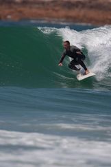 AC 069 - Guernsey surf - sea - sport - house interior design - cut pho