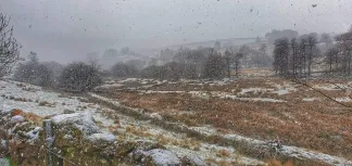 MC 21 140 - snow - snow-in-the-yorkshire-hills