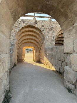 NW ARCH 060