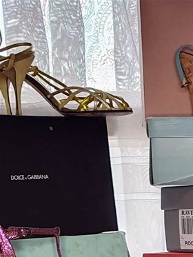 Reconnecting with old friends, the friends here being my shoe collection! I was having a rare clear out so decided to use all of my shoes in a shoot, channeling Carrie Bradshaw as I reminisced nights out in these.
