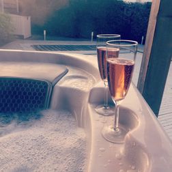 Jacuzzi