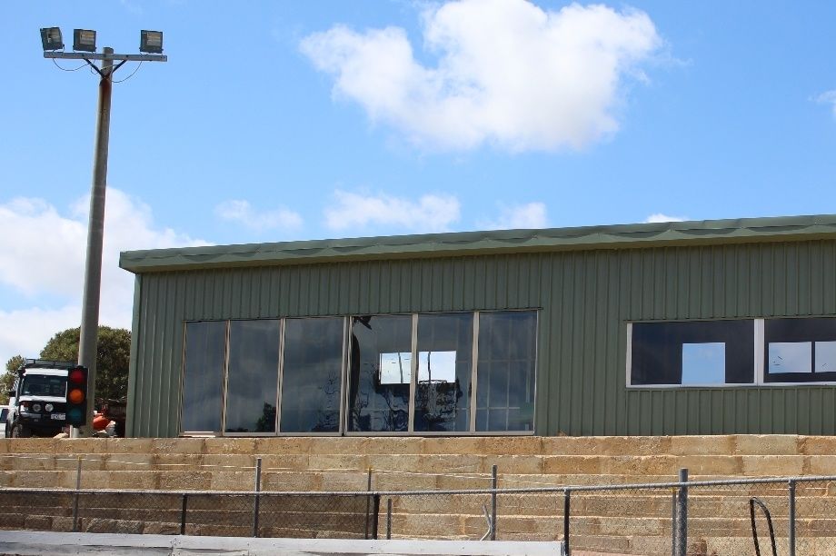 The new clubhouse and sponsor lounge located on turn 3.