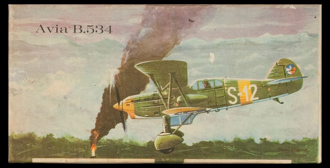 Avia B534_W360101